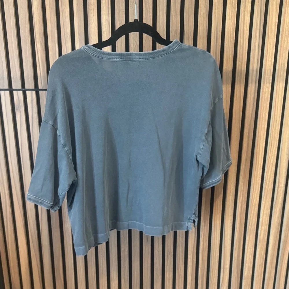 Madewell Tee - Picture 2 of 3